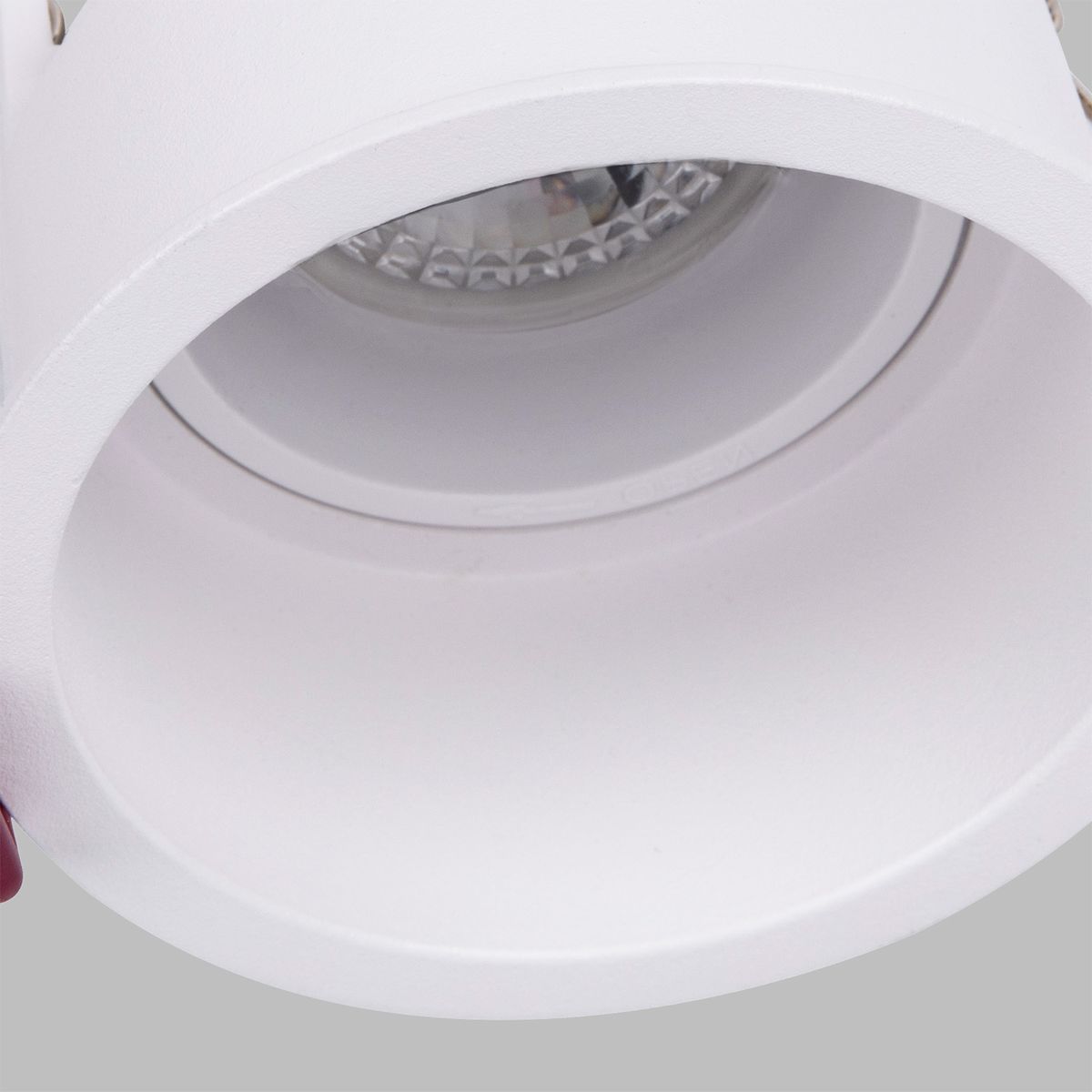 Встраиваемый светильник Favourite Lamppu 4546-1C 2