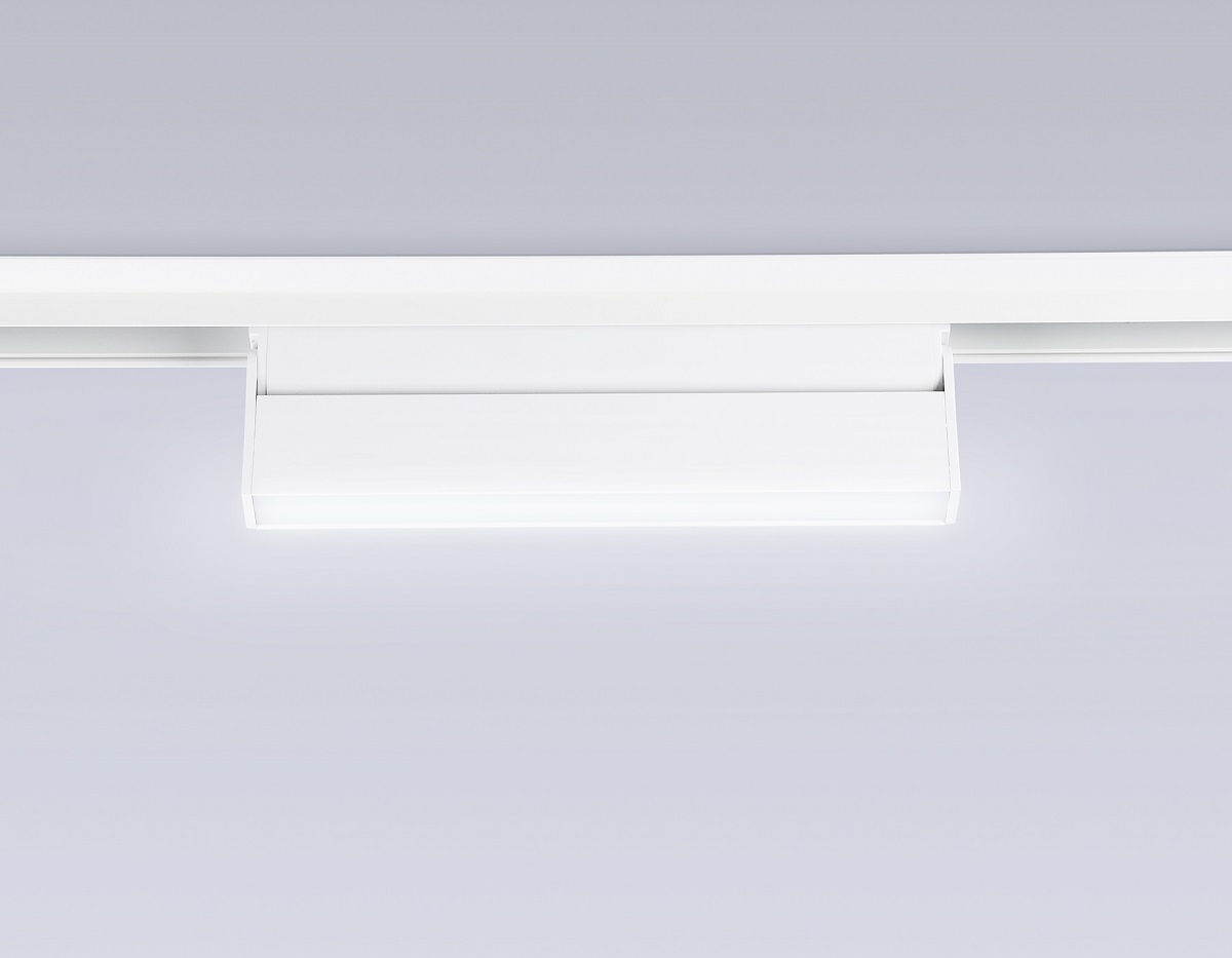 Трековый светодиодный светильник Ambrella light Track System Magnetic GL4061 1