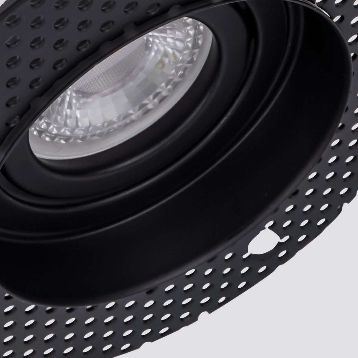 Встраиваемый светильник Favourite Lamppu 4535-1C 2