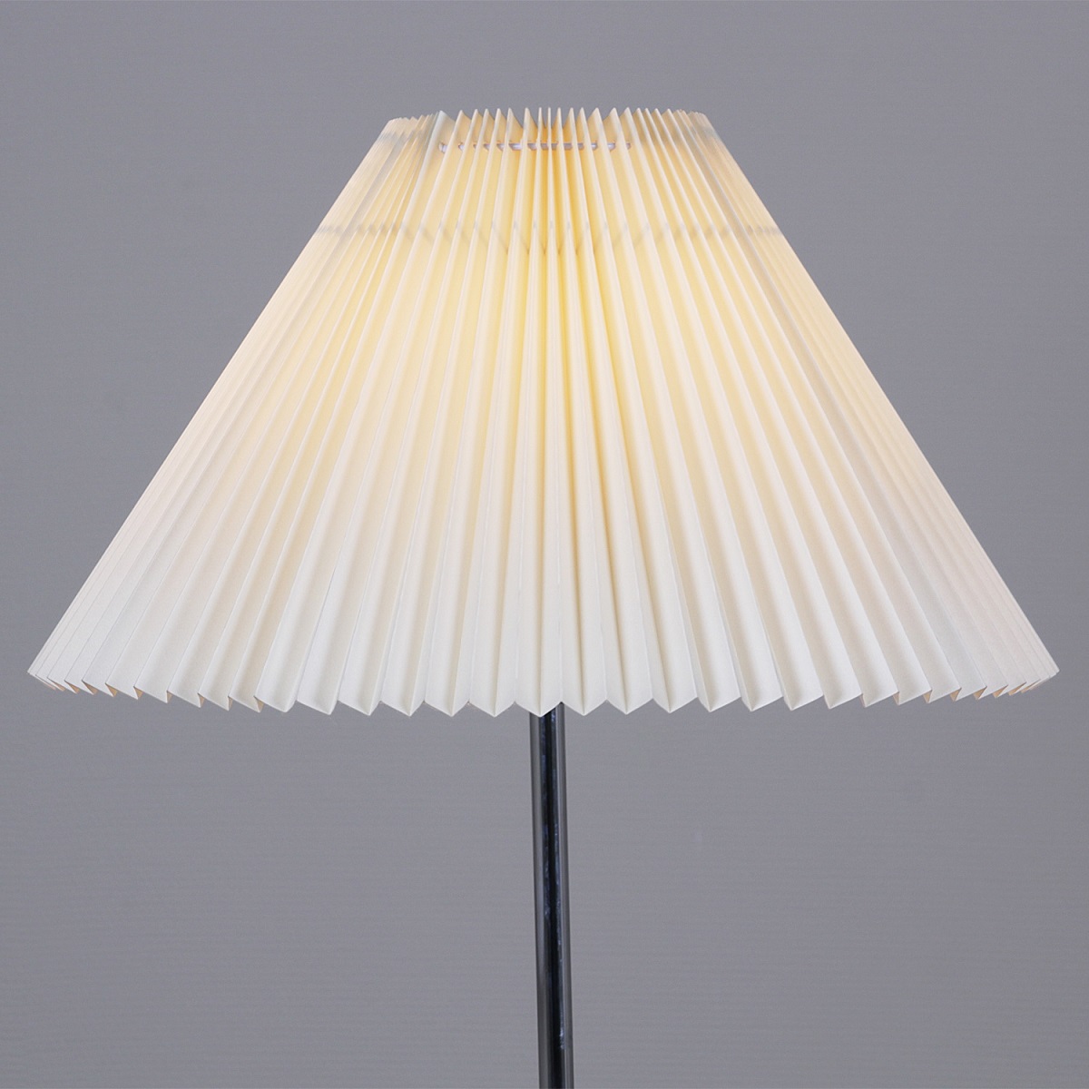 Торшер Reluce 12030-0.6-01B WH 2