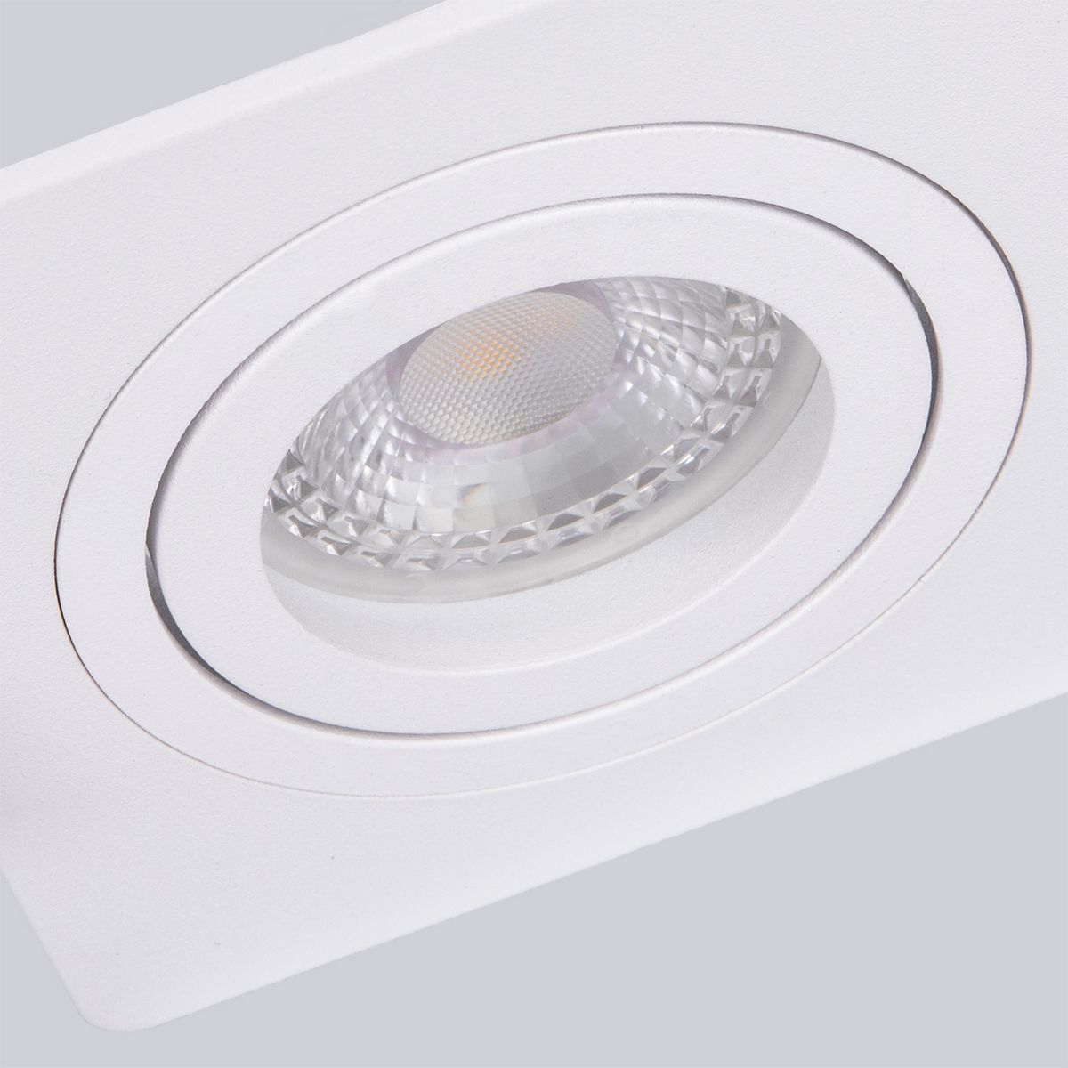 Встраиваемый светильник Favourite Lamppu 4542-1C 2