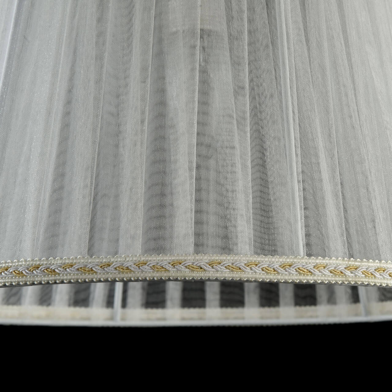 Подвесной светильник Maytoni Grace ARM247-PL-01-G 1