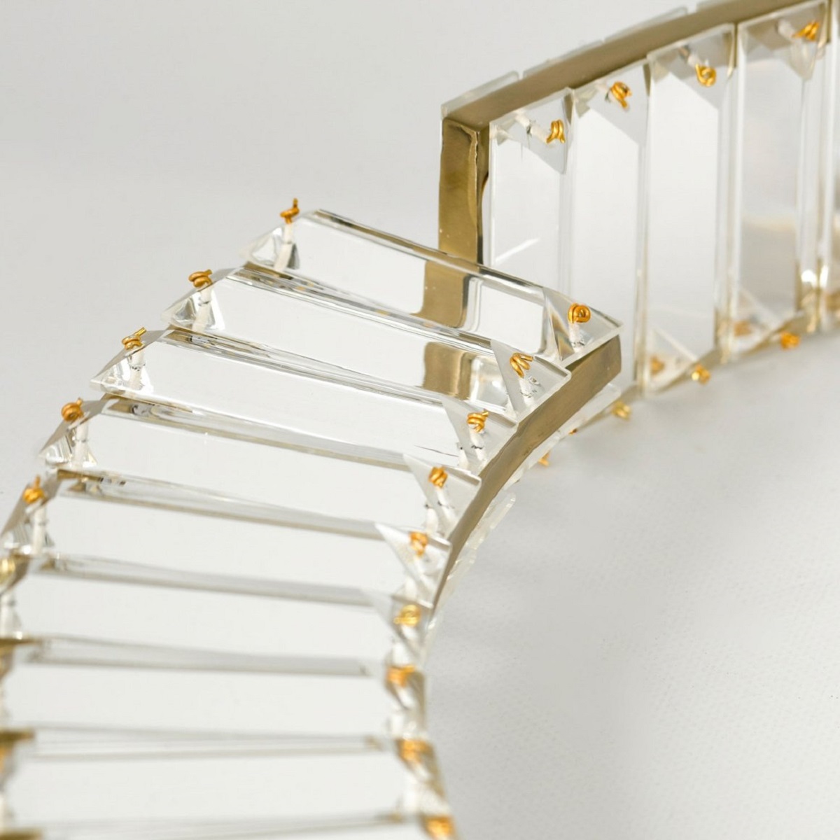 Подвесная светодиодная люстра Lussole Loft Kent LSP-7122 1