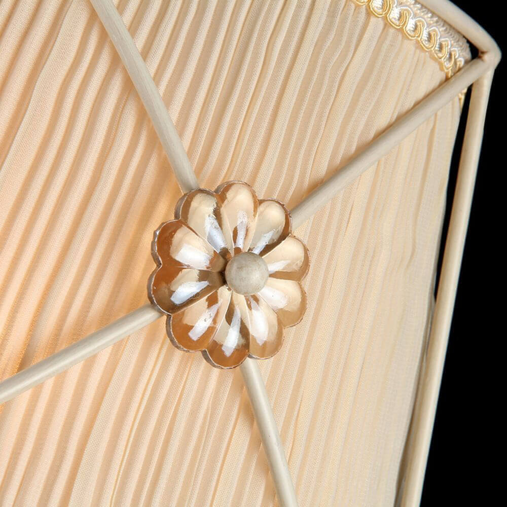 Настенный светильник Maytoni Bellone ARM369-01-G 2