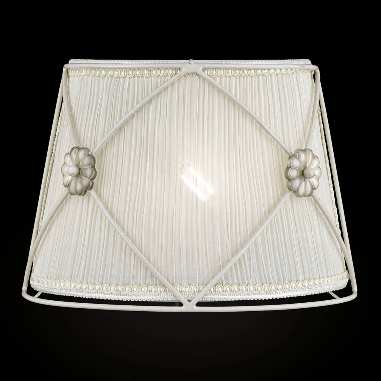 Настенный светильник Maytoni Bellone ARM369-01-G 1