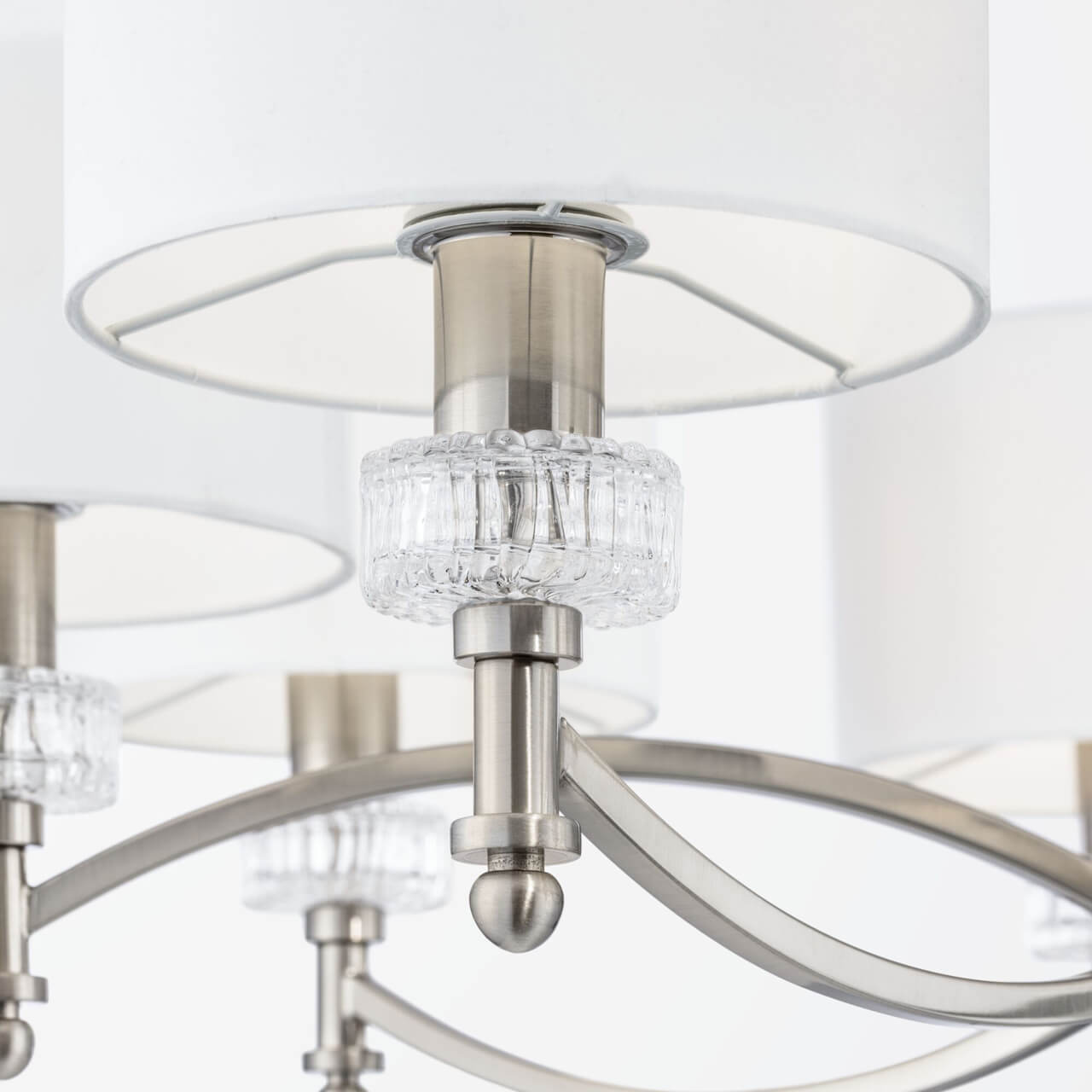 Подвесная люстра Maytoni Alicante MOD014CL-08N 1