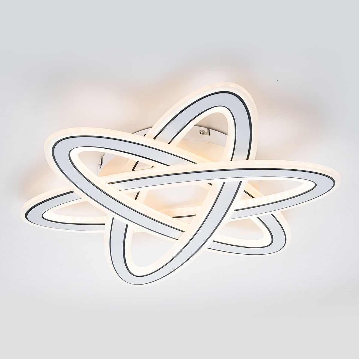 Потолочный светодиодный светильник Escada Quant 10245/3LED 4