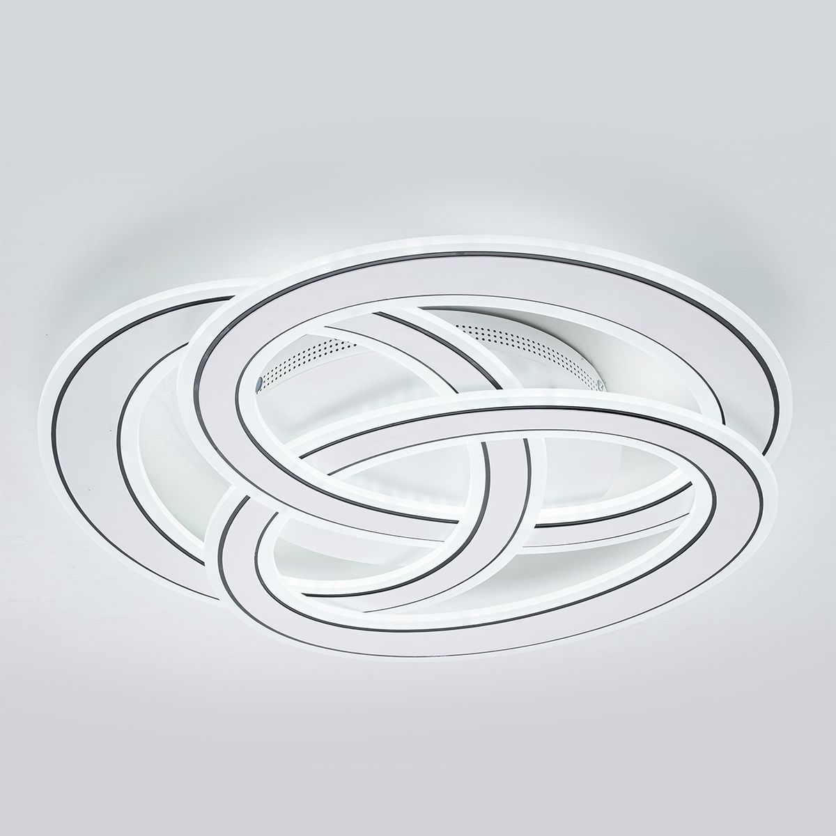 Потолочный светодиодный светильник Escada Quant 10243/3LED 5