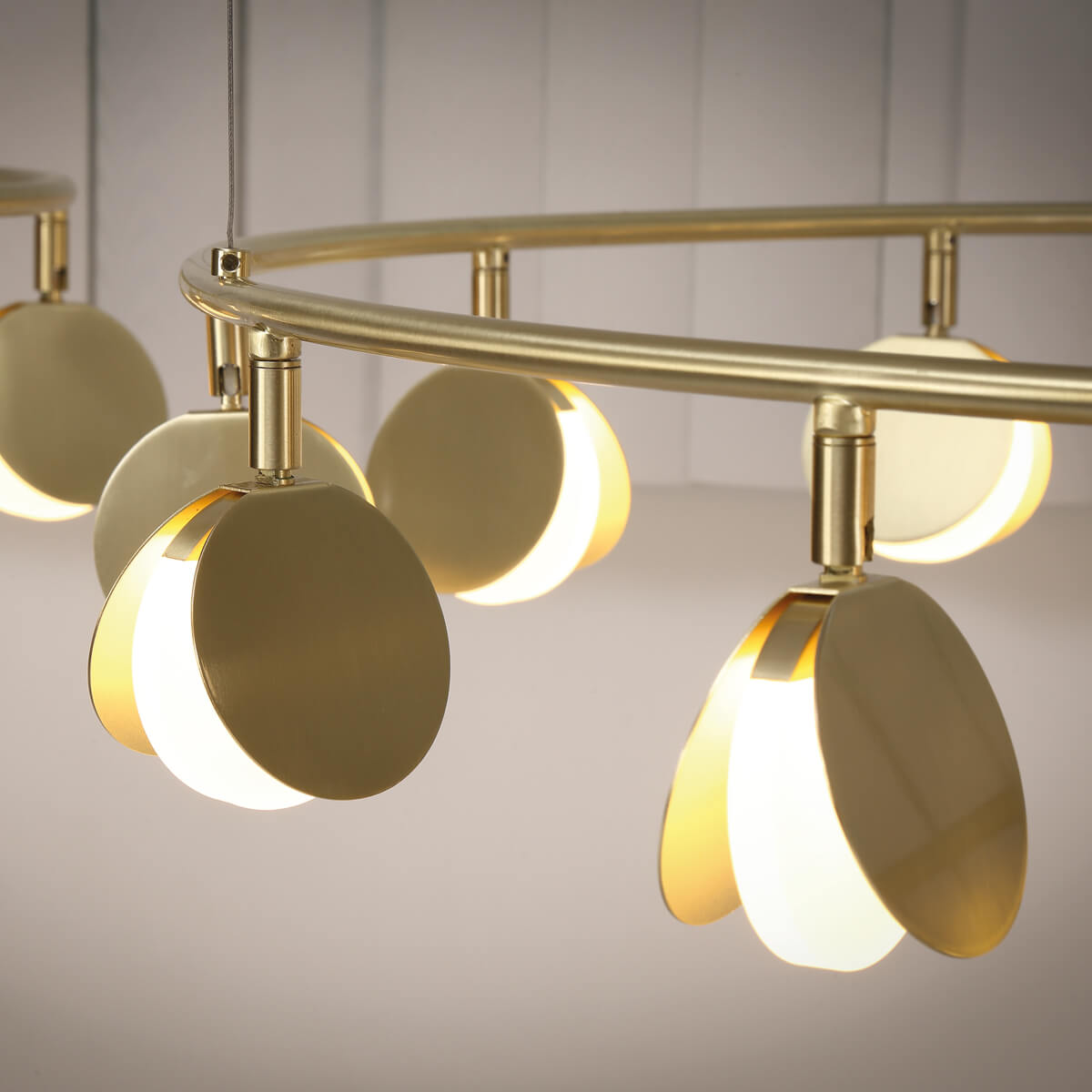 Подвесная светодиодная люстра Mantra Shell 7260 1