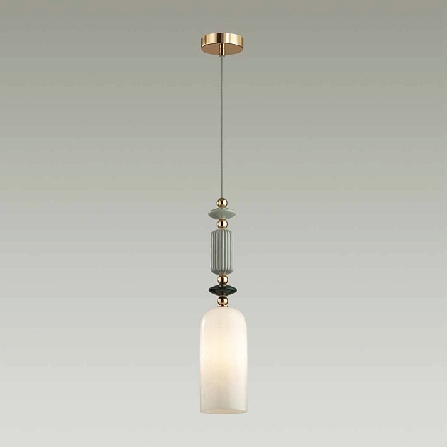 Подвесной светильник Odeon Light Classic Candy 4861/1D изображение 2 Подвесной светильник Odeon Light Classic Candy 4861/1D Фото № 2