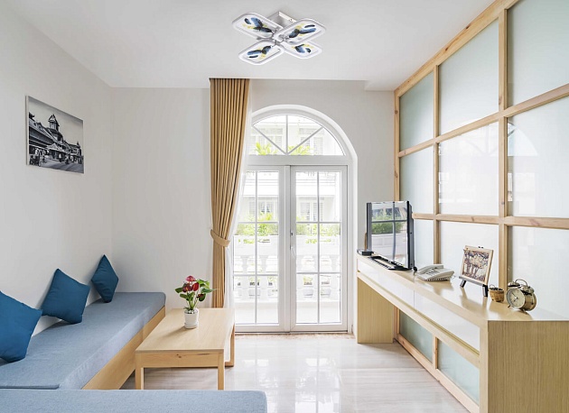 Потолочная светодиодная люстра De Markt City Мадлен 424010704 Фото № 11