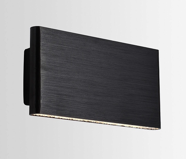 Настенный светильник Lucia Tucci Aero W204 Nero LED Фото № 