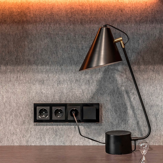 Выключатель Werkel одноклавишный черный матовый W1110008 4690389156588 изображение 6 Выключатель Werkel одноклавишный черный матовый W1110008 4690389156588 Фото № 6