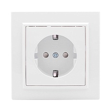Минск Розетка 1-местная СП с заземлением 16А белая с защ. штор. EKF Basic ERR16-028-100