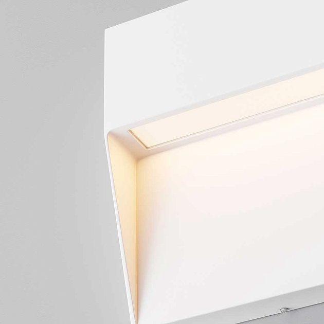 Уличный настенный светодиодный светильник Maytoni Mane O047SL-L3W3K Фото № 5