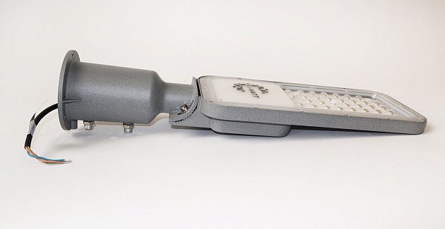 Уличный светодиодный консольный светильник i-Watt i-15104 изображение 2 Уличный светодиодный консольный светильник i-Watt i-15104 Фото № 2