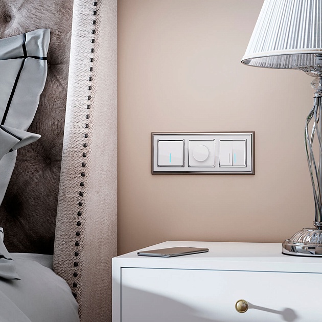 Выключатель двухклавишный с подсветкой Werkel белый W1120101 4690389155208 изображение 4 Выключатель двухклавишный с подсветкой Werkel белый W1120101 4690389155208 Фото № 4