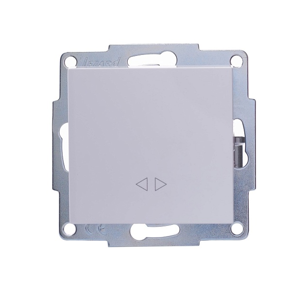 Выключатель промежуточный Lezard Vesna белый 742-0288-107 Фото № 