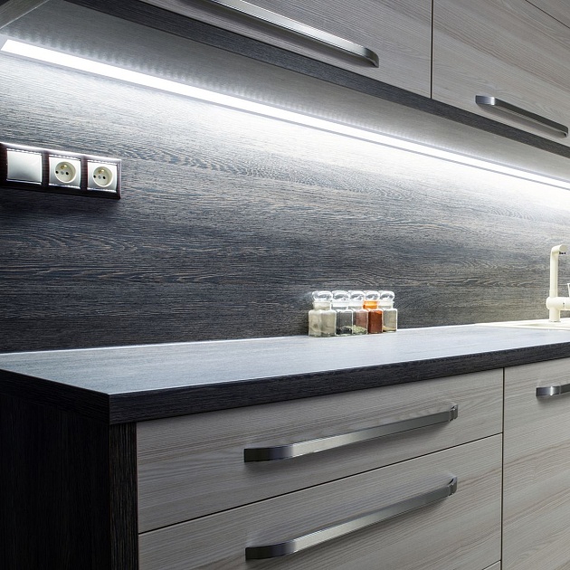 Профиль угловой с рассеивателем Apeyron 08-07-Ч изображение 5 Профиль угловой с рассеивателем Apeyron 08-07-Ч Фото № 5