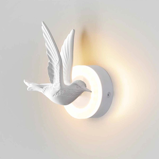 Настенный светильник Odeon Light Hightech Colombella 4310/3WL изображение 3 Настенный светильник Odeon Light Hightech Colombella 4310/3WL Фото № 3