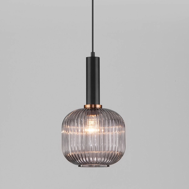 Подвесной светильник Eurosvet 50182/1 дымчатый изображение Подвесной светильник Eurosvet 50182/1 дымчатый Фото №