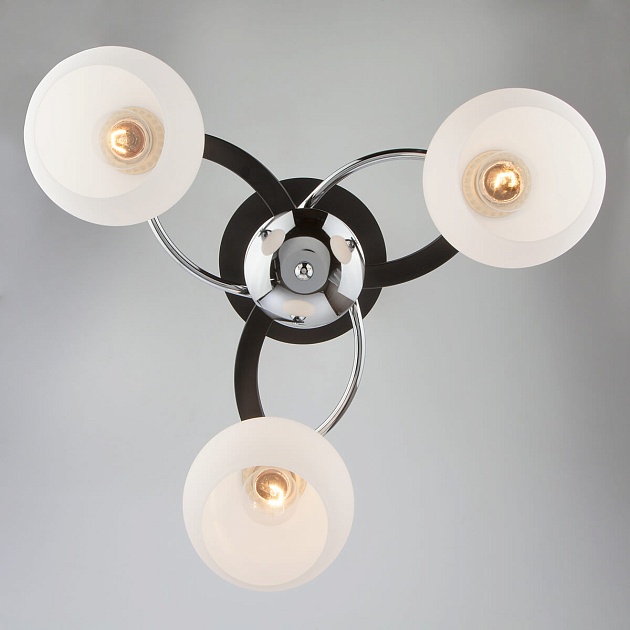 Потолочная люстра Eurosvet Larion 9654/3 хром/венге изображение 3 Потолочная люстра Eurosvet Larion 9654/3 хром/венге Фото № 3