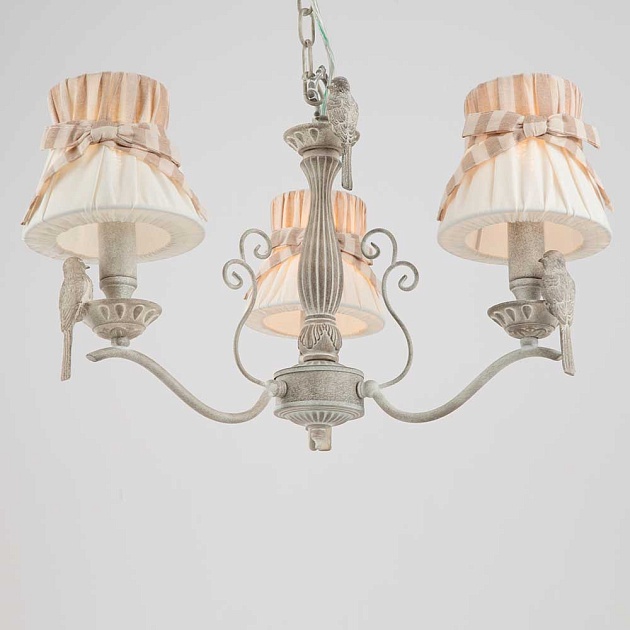 Подвесная люстра Maytoni Bird ARM013-03-W Фото № 2