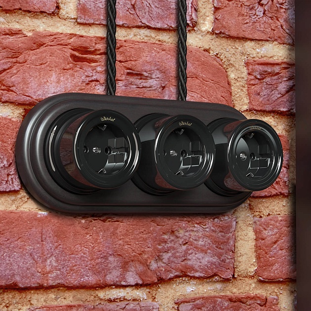 Рамка на 3 поста Werkel венге W0035226 4690389166600 изображение 2 Рамка на 3 поста Werkel венге W0035226 4690389166600 Фото № 2