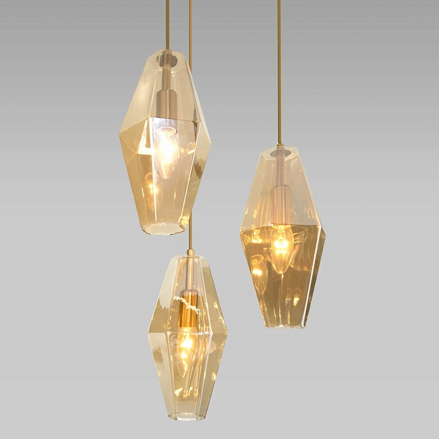 Подвесная люстра Eurosvet Prism 50236/3 янтарный изображение 5 Подвесная люстра Eurosvet Prism 50236/3 янтарный Фото № 5