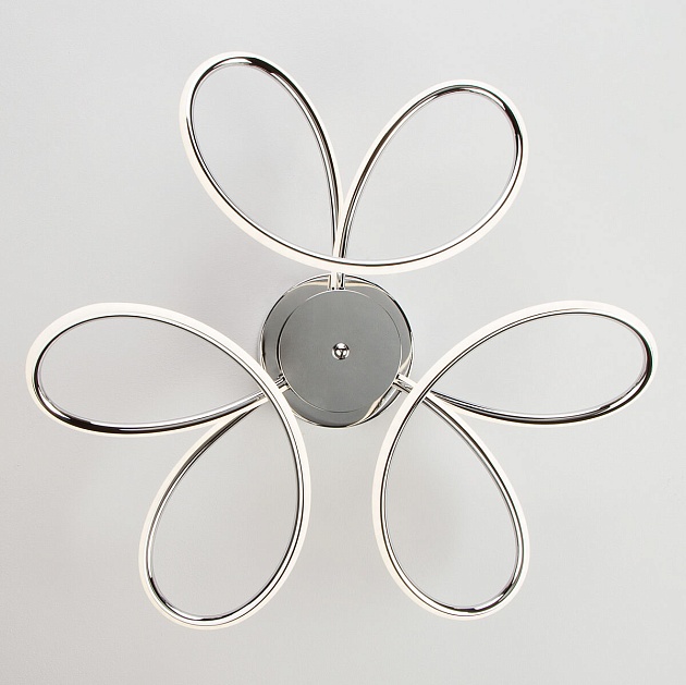 Потолочный светильник Eurosvet 90083/3 хром изображение 4 Потолочный светильник Eurosvet 90083/3 хром Фото № 4