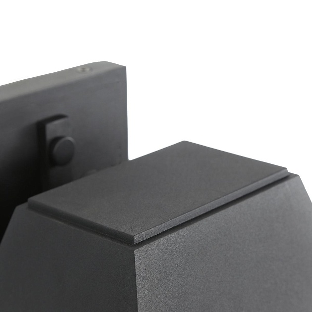 Уличный настенный светодиодный светильник Favourite Trapezium 4300-1W изображение 3 Уличный настенный светодиодный светильник Favourite Trapezium 4300-1W Фото № 3