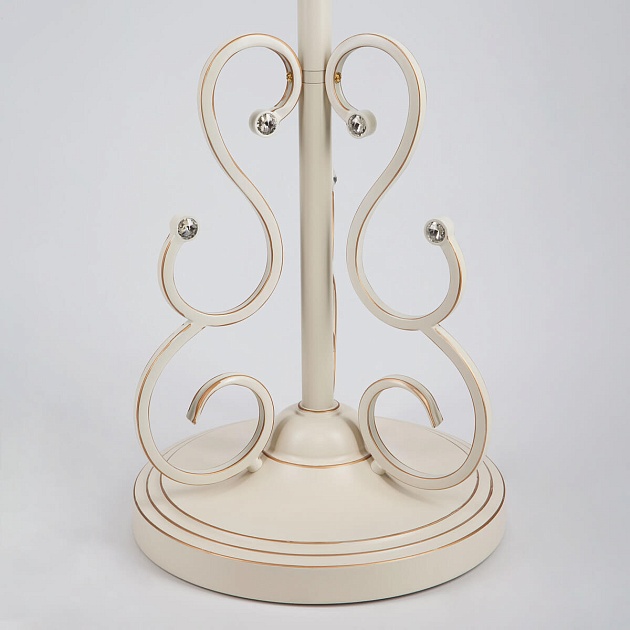 Торшер Eurosvet 12205/3F белый Strotskis изображение 4 Торшер Eurosvet 12205/3F белый Strotskis Фото № 4