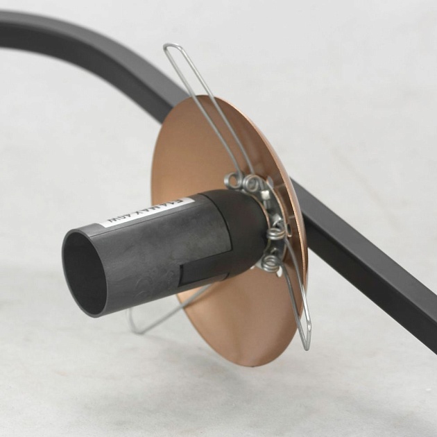 Потолочная люстра Lussole Loft Chilton LSP-8410 изображение 4 Потолочная люстра Lussole Loft Chilton LSP-8410 Фото № 4