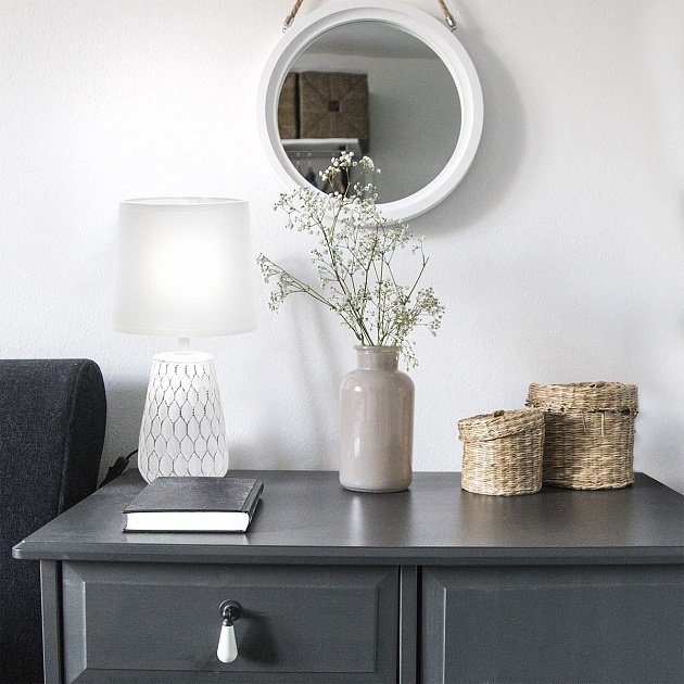 Настольная лампа Escada Juventus 10171/L White изображение 5 Настольная лампа Escada Juventus 10171/L White Фото № 5