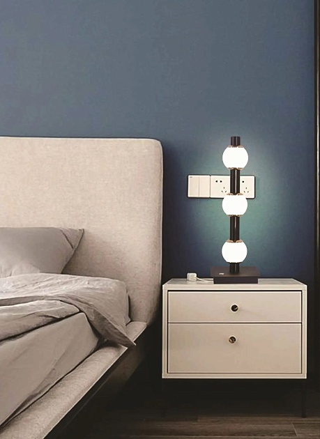 Настольная лампа Romatti Cullinan Bastone N11117 изображение 2 Настольная лампа Romatti Cullinan Bastone N11117 Фото № 2