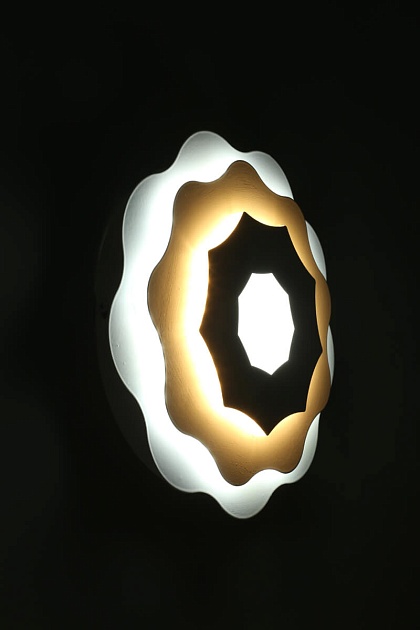 Настенный светодиодный светильник Omnilux Varedo OML-07901-26 изображение 2 Настенный светодиодный светильник Omnilux Varedo OML-07901-26 Фото № 2