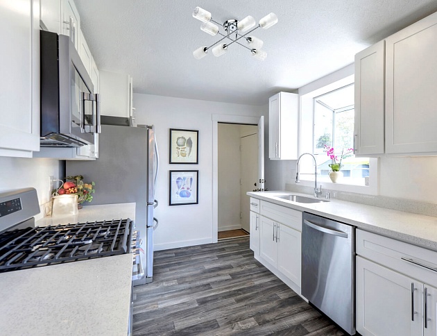 Потолочная люстра De Markt Олимпия 638016108 Фото № 10