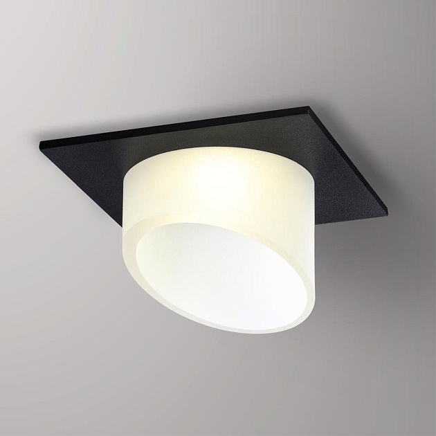 Встраиваемый светильник Novotech Spot Lirio 370898 изображение 2 Встраиваемый светильник Novotech Spot Lirio 370898 Фото № 2