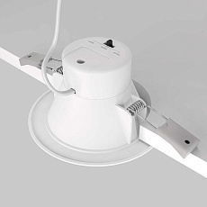 Встраиваемый светодиодный светильник Stockton DL015-6-L7W 1