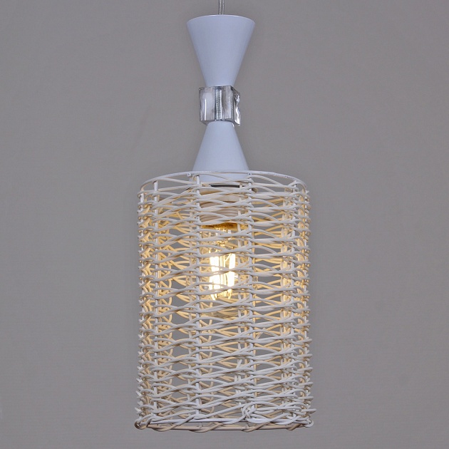 Подвесная люстра Reluce 04570-0.4-03 WH изображение 4 Подвесная люстра Reluce 04570-0.4-03 WH Фото № 4