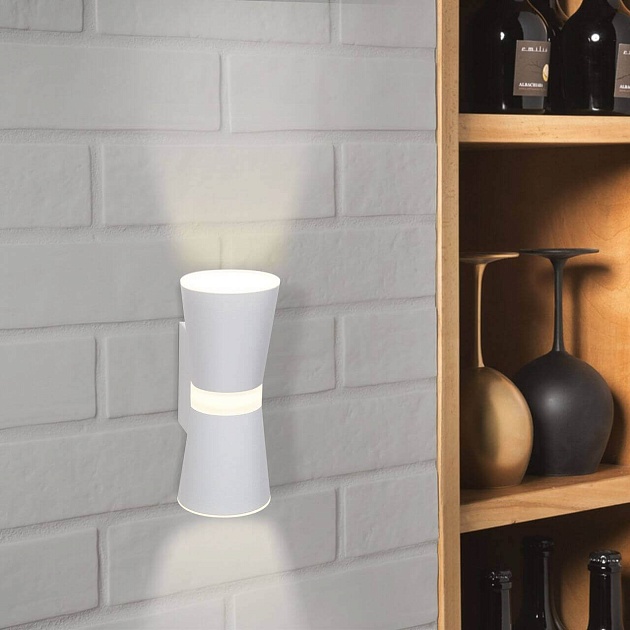 Настенный светильник Elektrostandard Viare MRL LED 1003 белый a043954 Фото № 6