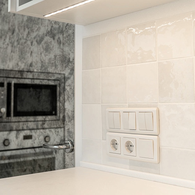 Выключатель двухклавишный проходной Werkel перламутровый рифленый W1122013 4690389160950 изображение 6 Выключатель двухклавишный проходной Werkel перламутровый рифленый W1122013 4690389160950 Фото № 6