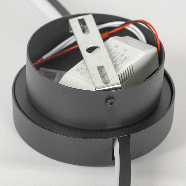 Потолочная светодиодная люстра Lussole Loft Lowell LSP-7110 изображение 5 Потолочная светодиодная люстра Lussole Loft Lowell LSP-7110 Фото № 5