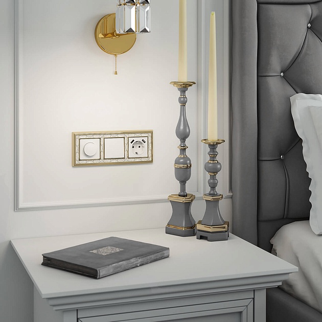 Выключатель одноклавишный проходной Werkel белый W1112001 4690389155055 изображение 6 Выключатель одноклавишный проходной Werkel белый W1112001 4690389155055 Фото № 6